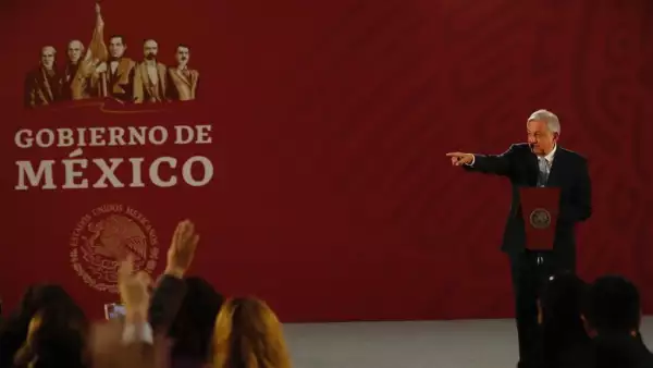 AMLO  conferencia