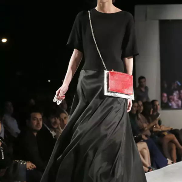 Desfile colección visiones de Daniel Espinosa