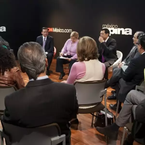 Foro, cnn, transición, equipo, peña, 10