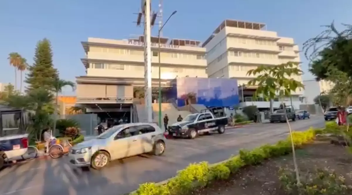 Reportan ataque armado en un hospital en Cuernavaca, matan a una persona