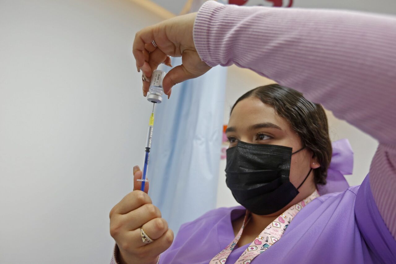 Vacuna contra el sarampión: Salud evalúa aplicarla en estaciones del Metro  y terminales de autobuses en CDMX