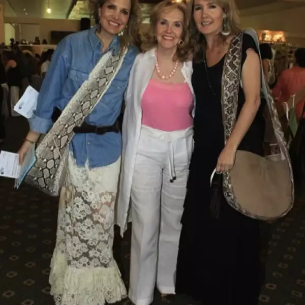 Alejandra Cordero,Adriana Villarreal,Julia Fortes