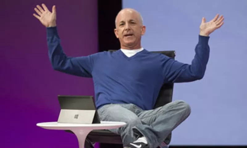 Sinofsky participó en el lanzamiento del sistema operativo Windows 8 en Nueva York el mes pasado. (Foto: AP)