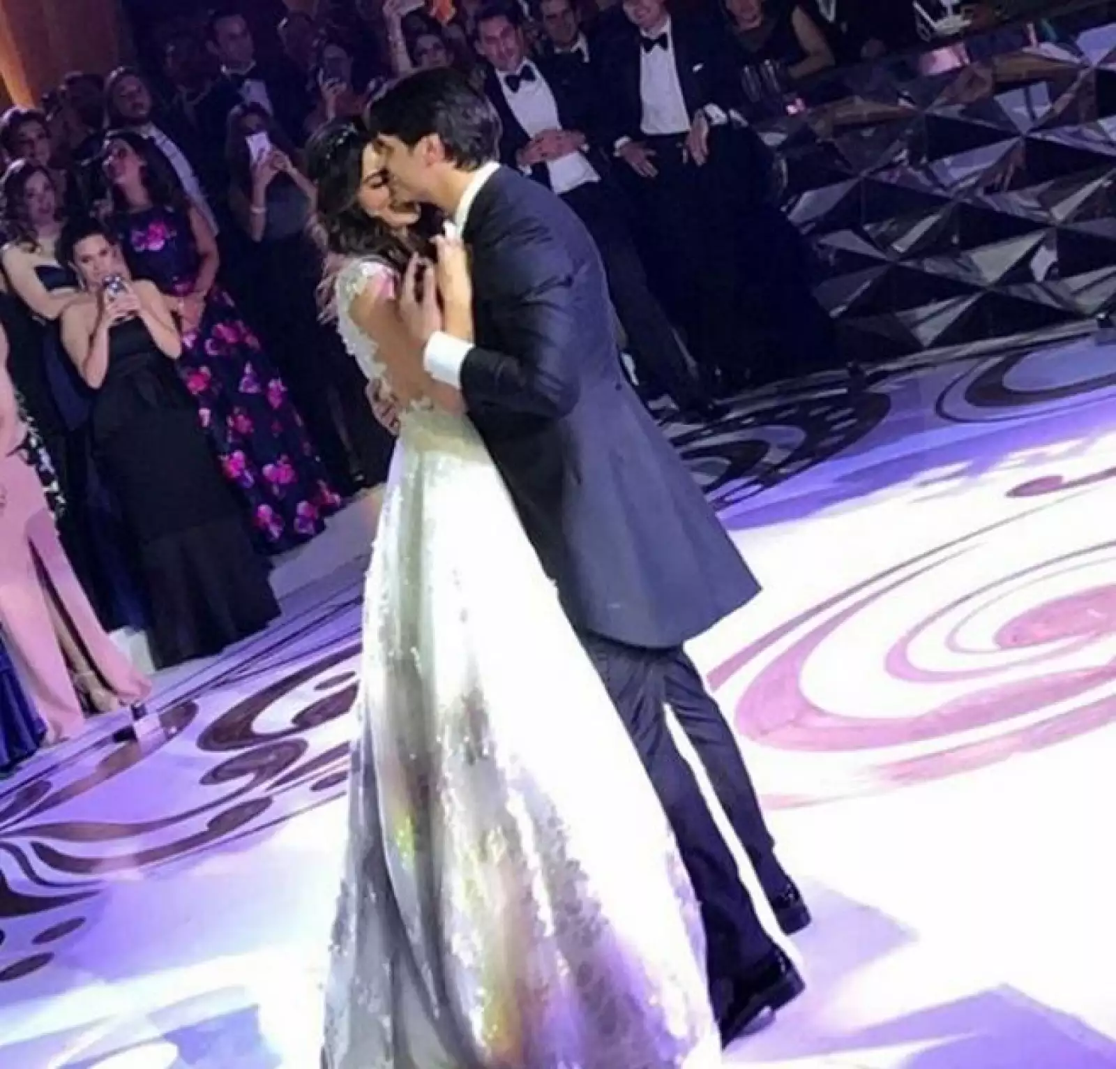 Boda Ximena Navarrete y Juan Carlos Valladares.