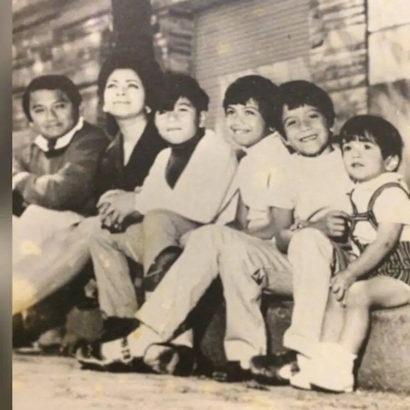 manzanero-hijos1.jpg