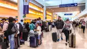 Pese al Mundial, grupos aeroportuarios registraron bajas en pasajeros 