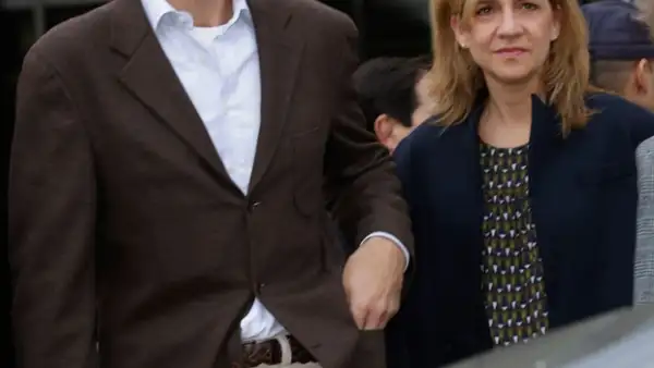 La hija menor del rey de España tendrá que prestar declaración en los tribunales, por su vinculación directa a las entidades que presidía su marido.
