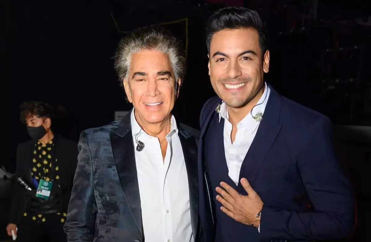 José Luis Rodríguez 'El Puma' y Carlos Rivera.