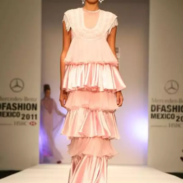 Pasarale Pedro Loredo