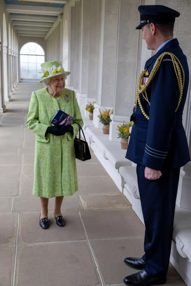 Reina Isabel II