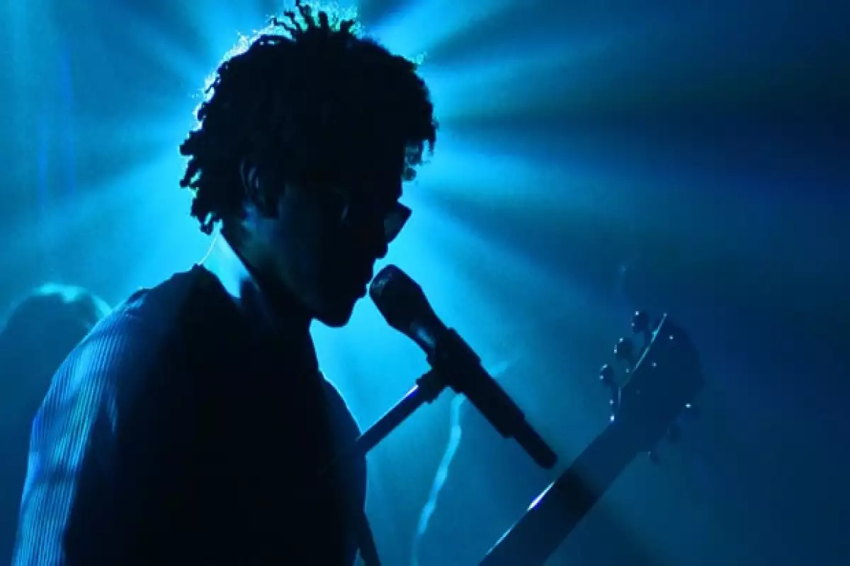 Hoy el cantante recibió el auto de libertad. Seguimos minuto a minuto lo que sucede con él.