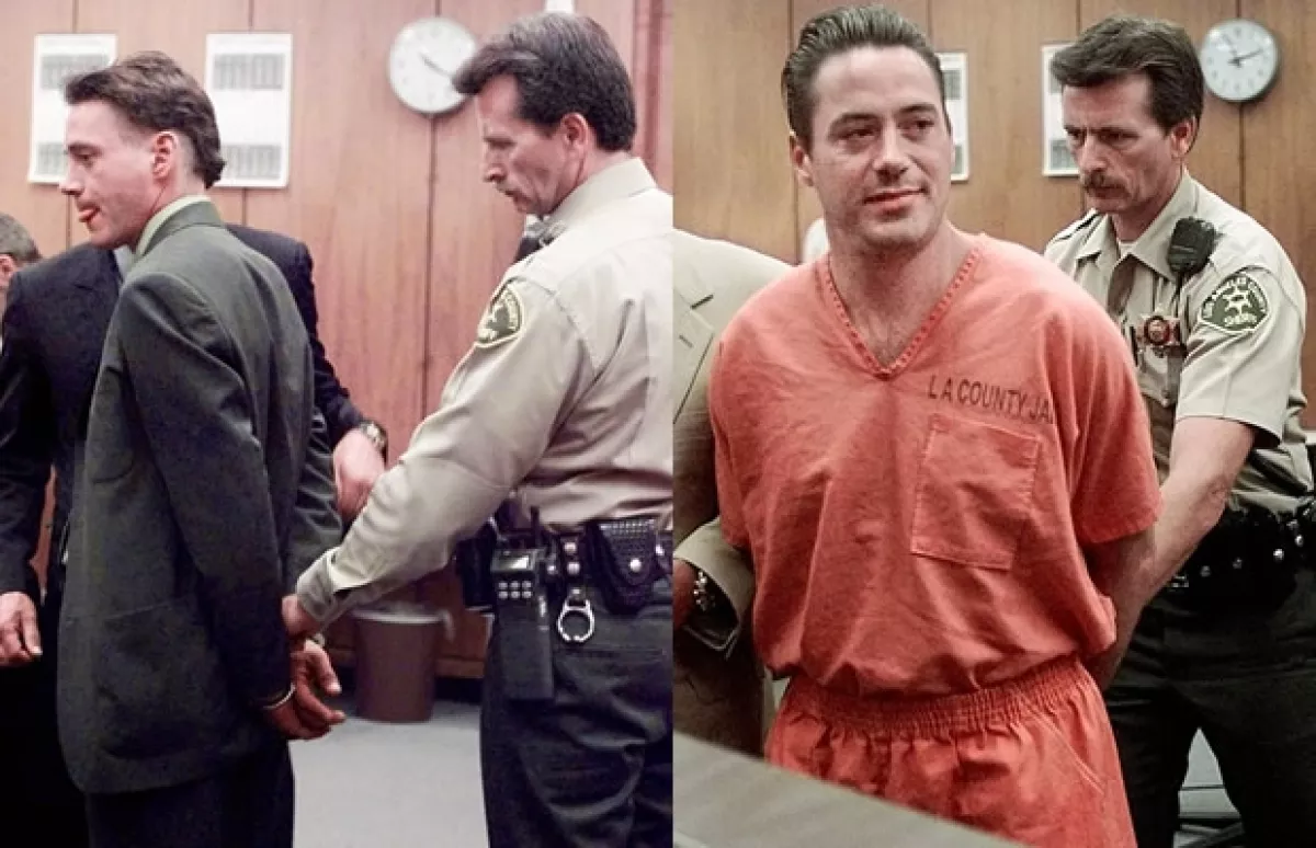 Aquí siendo arrestado en 1999.