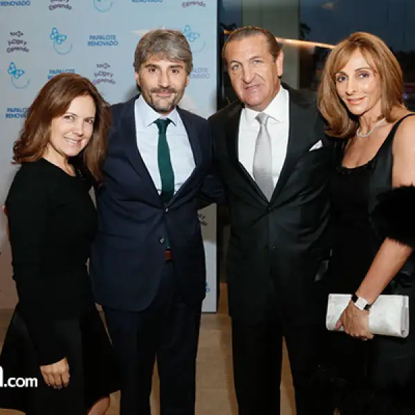 Marissa y Ricardo Bastón con Ramón y Laura Neme