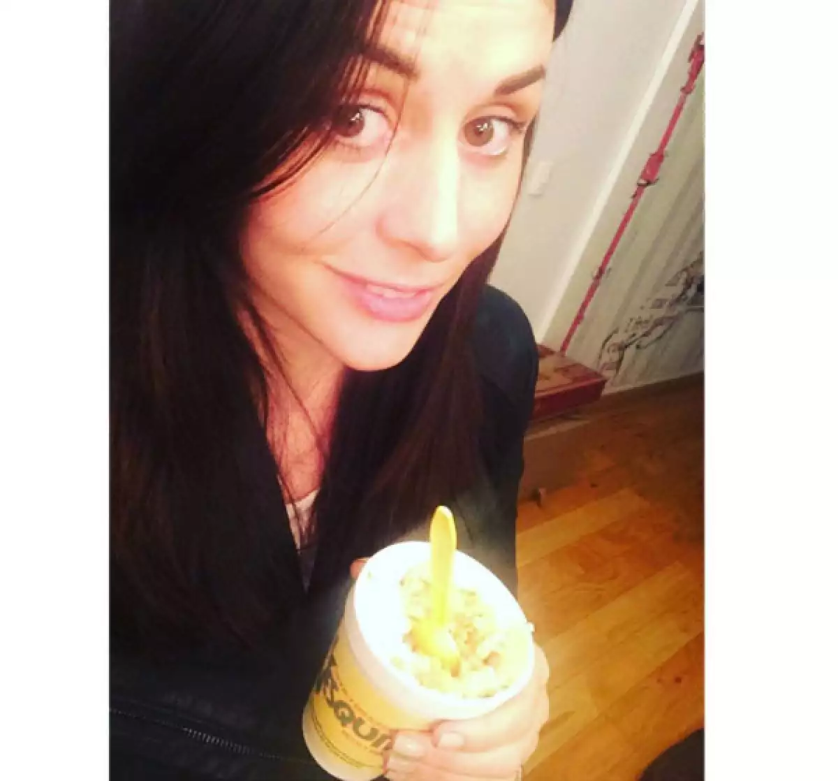 Los esquites son uno de los primeros antojos de la actriz en su embarazo.