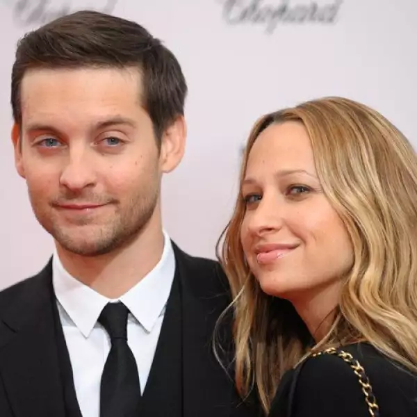 Toby Maguire fue acompañado de su esposa, Jennifer.