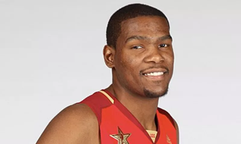 Nike podría vender más tenis Durant si su equipo gana un campeonato o dos. (Foto: Tomada de facebook.com/KevinDurant)