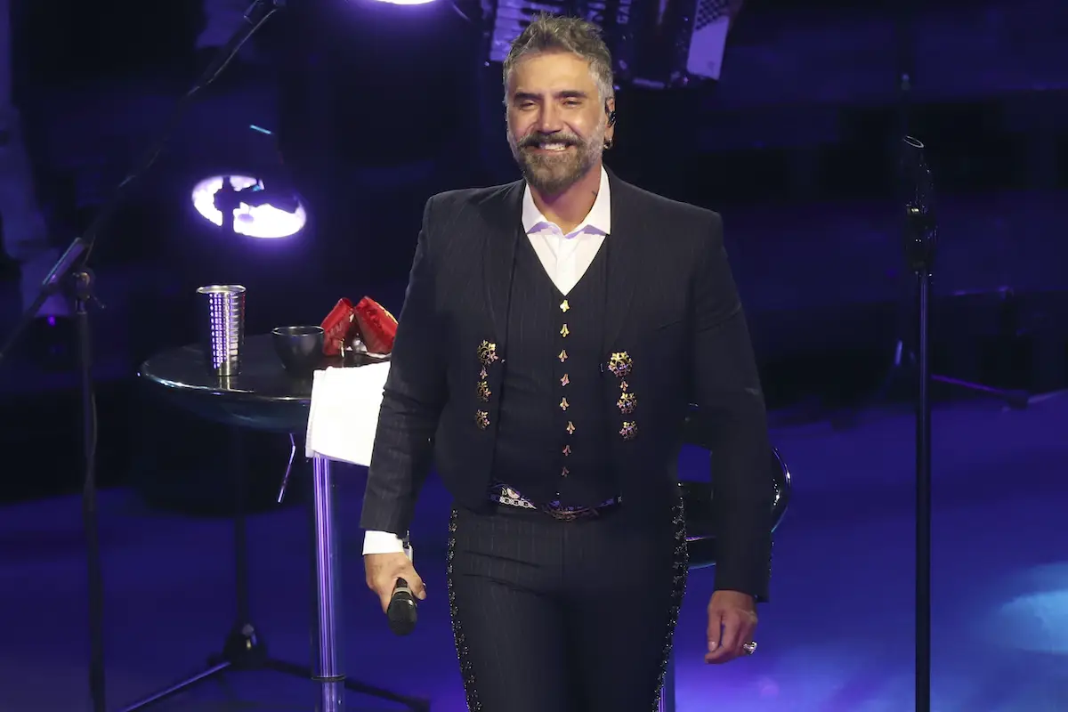 Alejandro Fernandez - Hecho En Mexico 2021 Tour