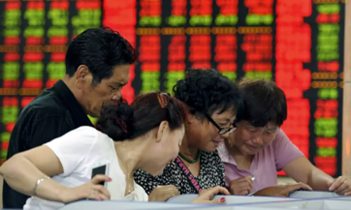 A principios de junio, los inversionistas retiraron abruptamente casi 7,000 millones de dólares de fondos chinos y ETF. (Foto: Reuters )