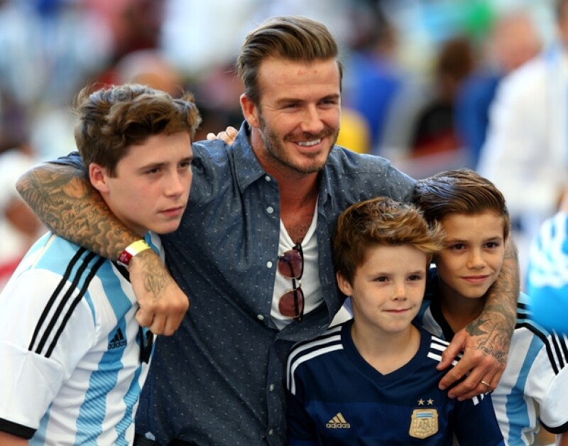 Los Beckham se mostraron emocionados en la final del Mundial. Brooklyn, David, Cruz y Romeo Beckham.