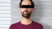 En la imagen se ve Don Flaco detenido. 