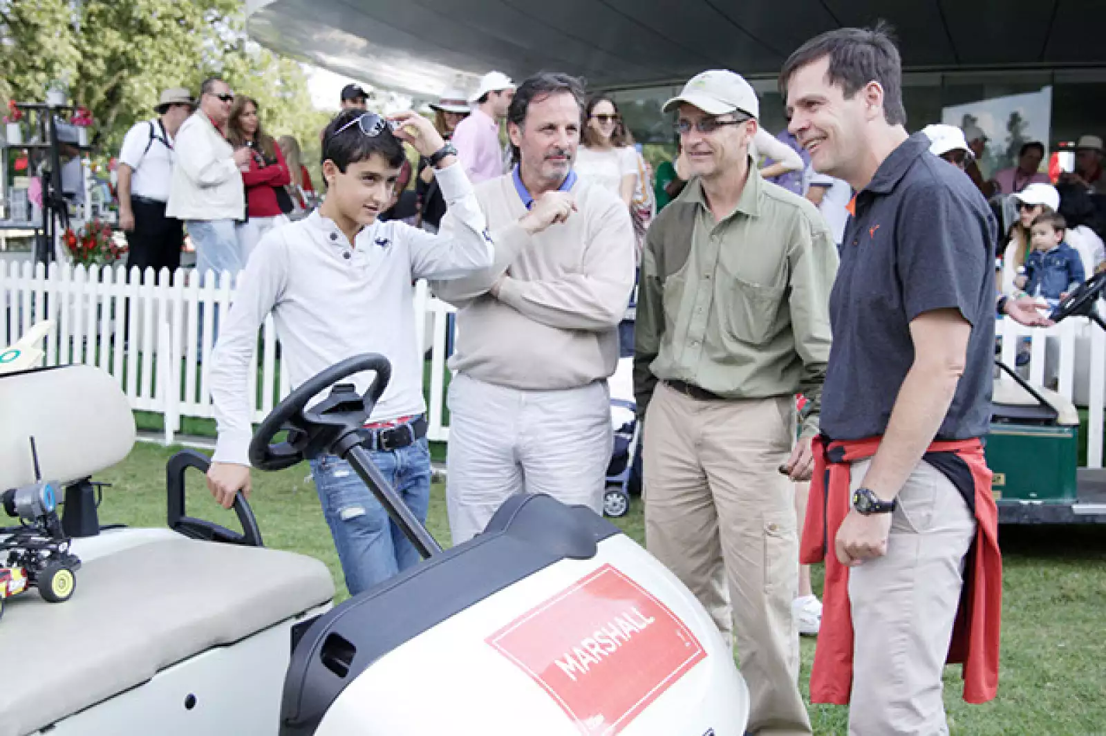 Luis Legarreta, Antonio López, Luis Legarreta y Carlos Legarreta