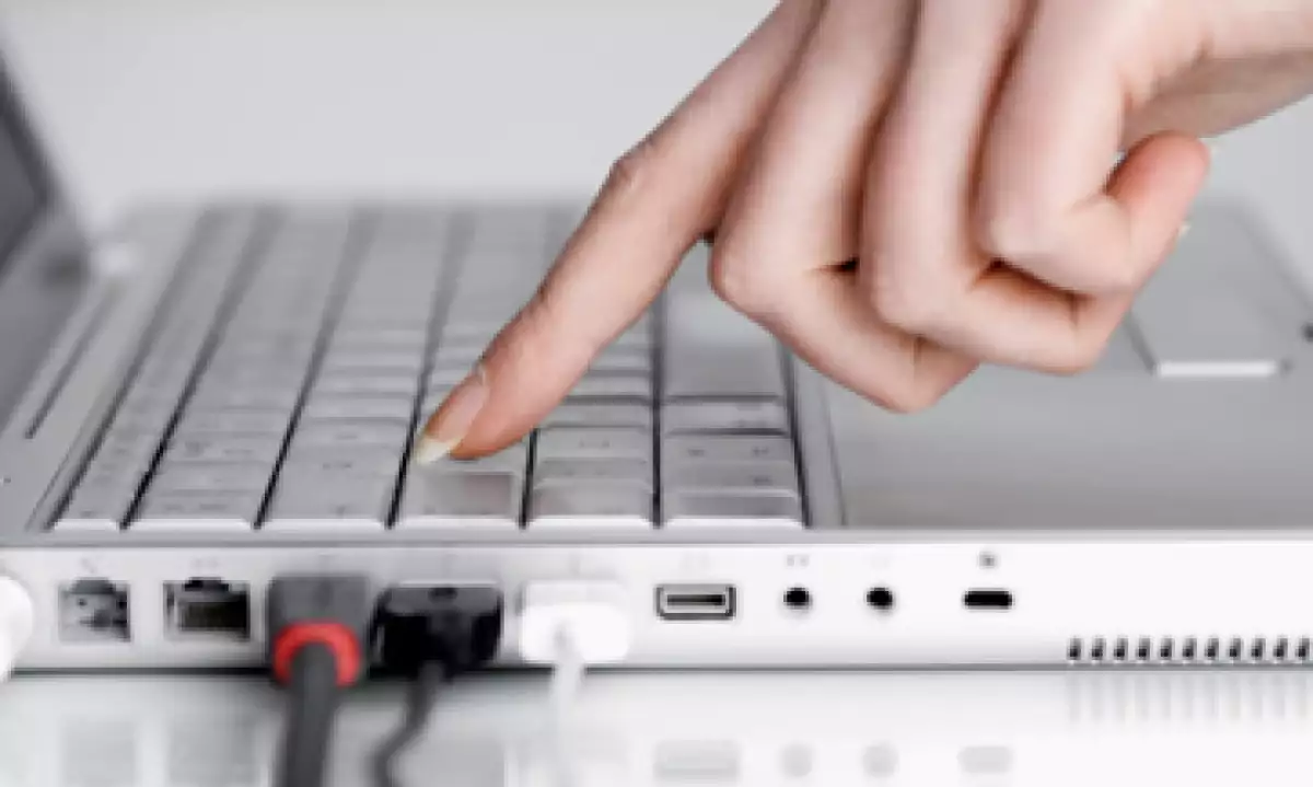 Los dominios .com y .net crecieron 113.8 millones de nombres en el último trimeste de 2011. (Foto: Thinkstock)