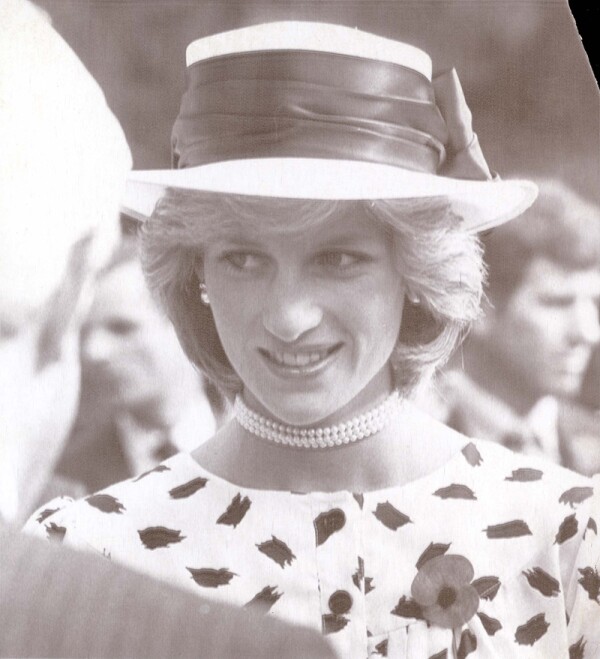 Prince & Princess Of Wales Tour Of Australia & New Zealand 23rd April 1983 Auckland New Zealand A Radiant Princess Diana Wearing A Blue And White Dress With White Hat And Black Band At A Garden Party In Auckland Today. ...royalty