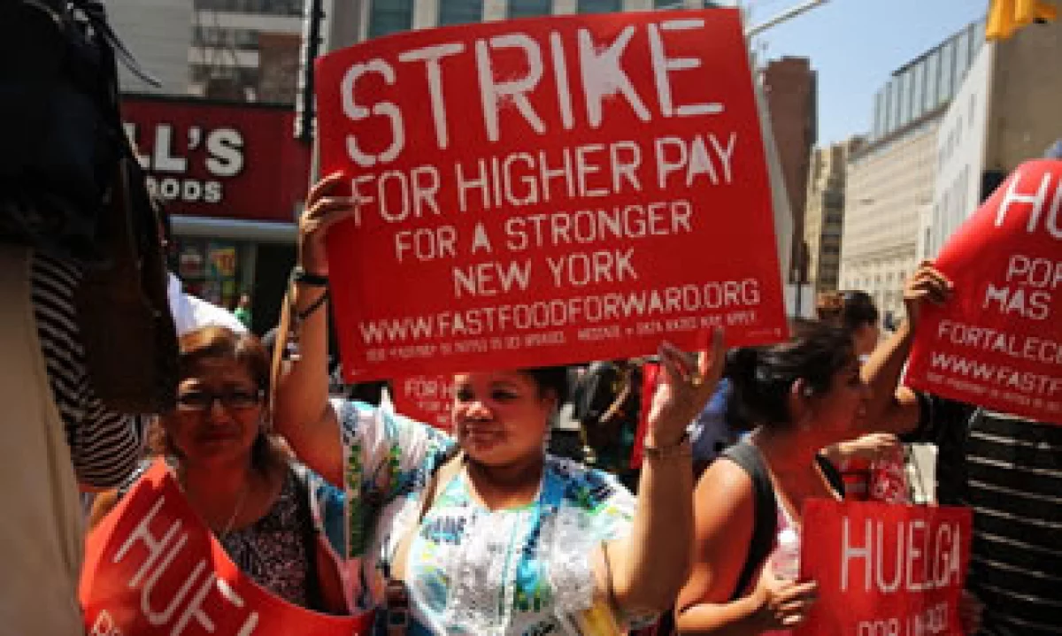 La cadena de comida rápida Wendy's se vio envuelta en protestas por los malos sueldos y jornadas largas. (Foto: Getty Images)