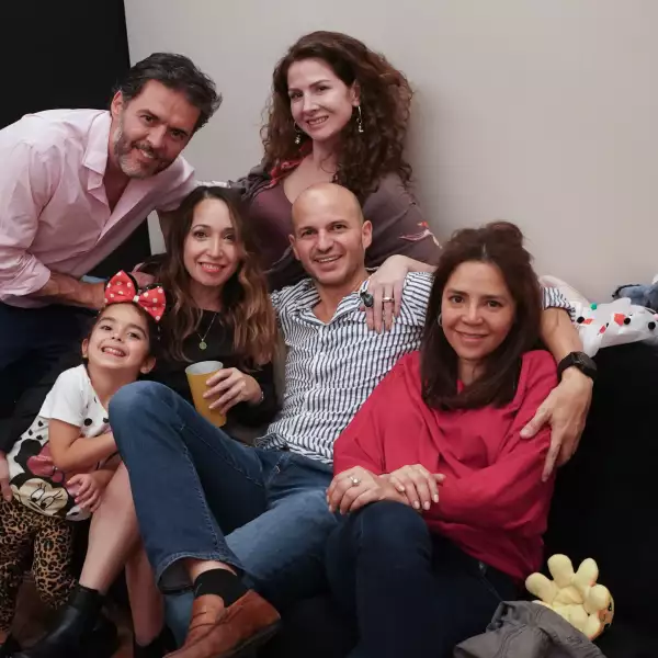 QUI110523BUTCHER    (17).JPG