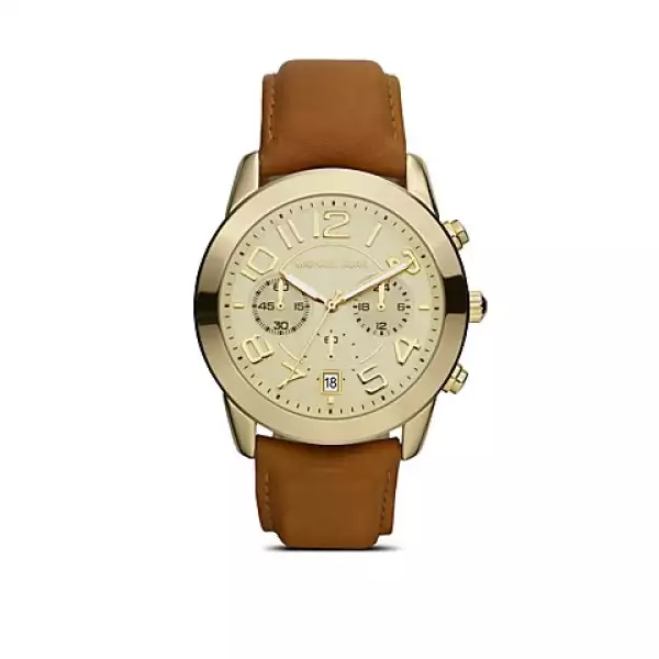 Para el día a día te sugerimos un extensible de piel a juego con detalles dorados.