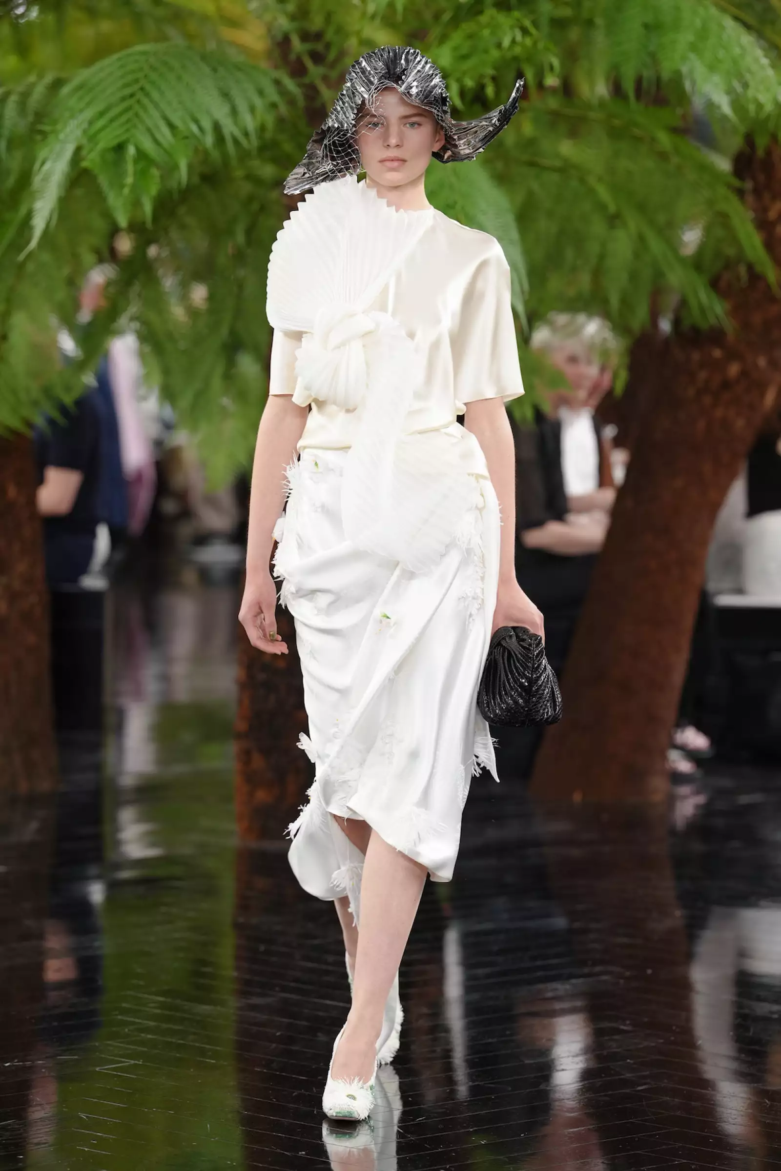 Christian Dior HC F26 033.jpg