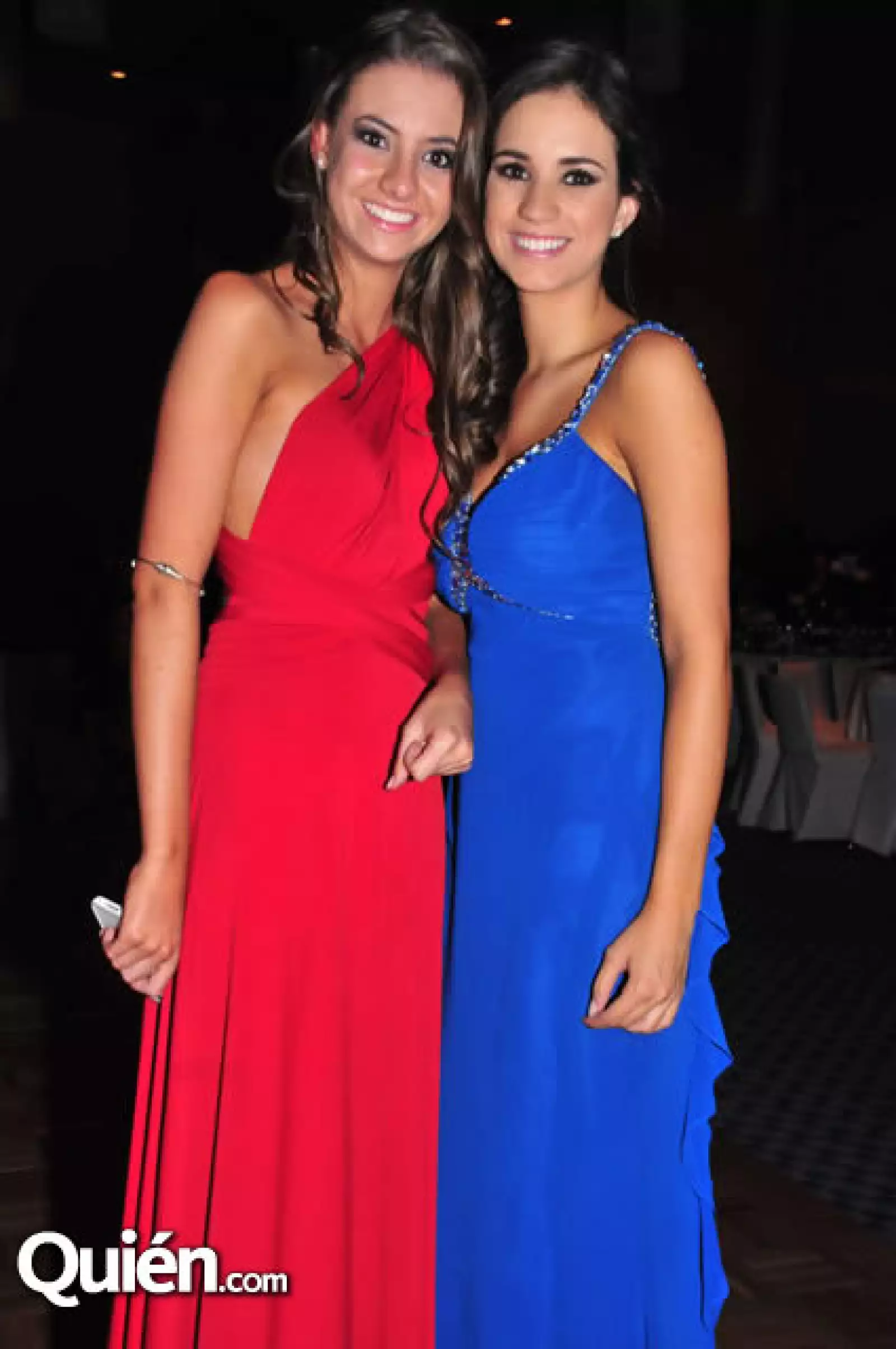 Mariana Izaguirre,Mariana Ostos