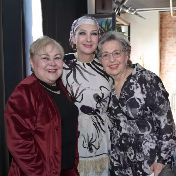 adriana-carrera-ana-hernandez-mayra-gonzalez