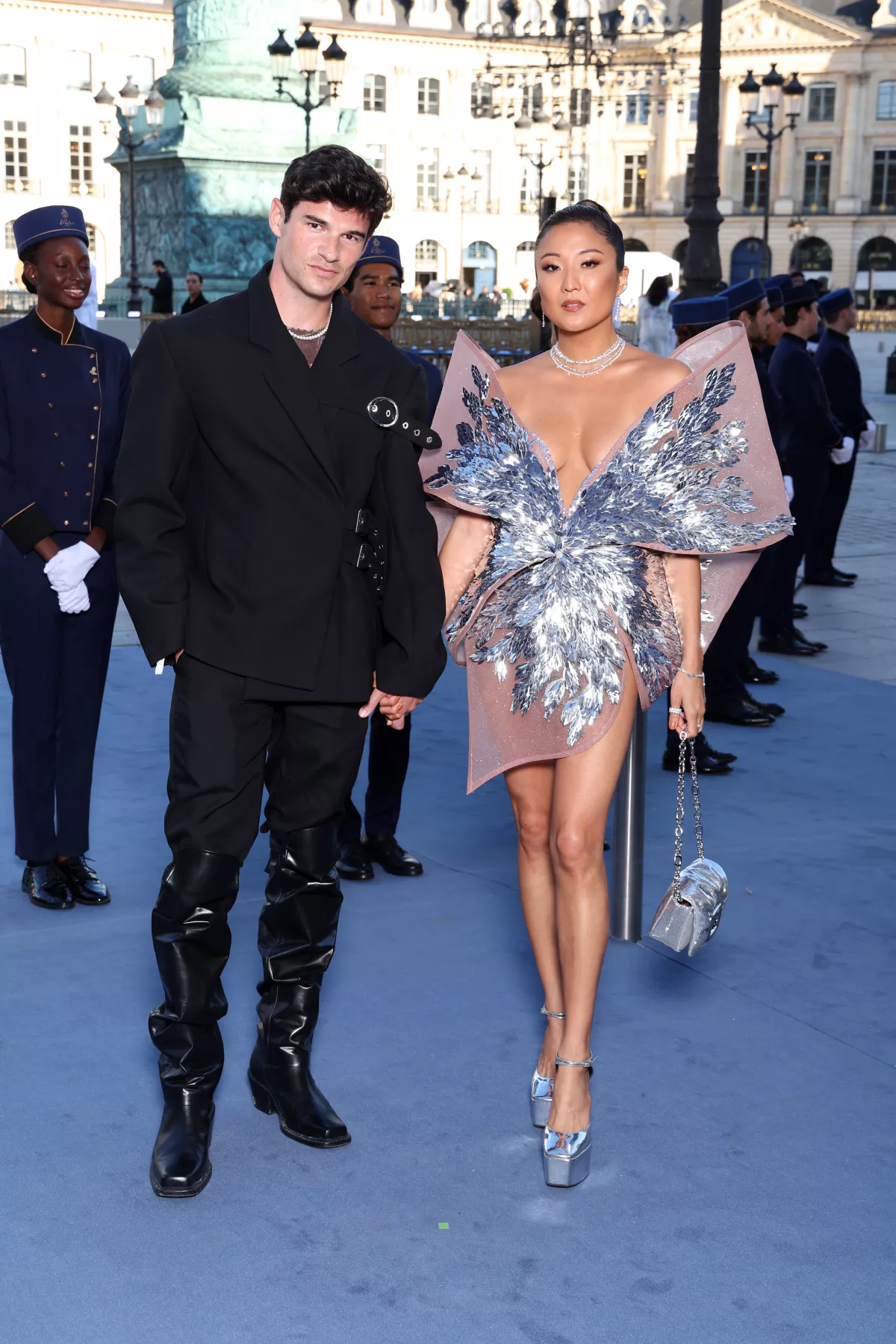 parejas vida real emily in paris