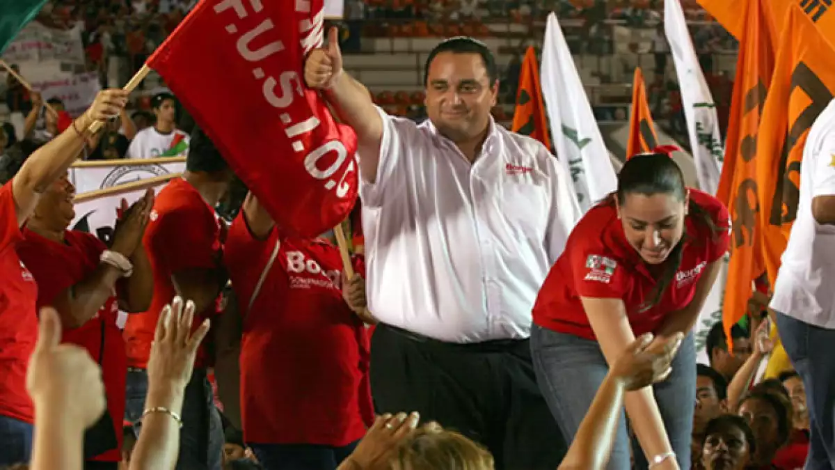 Roberto Borge suspenderá su campaña por luto