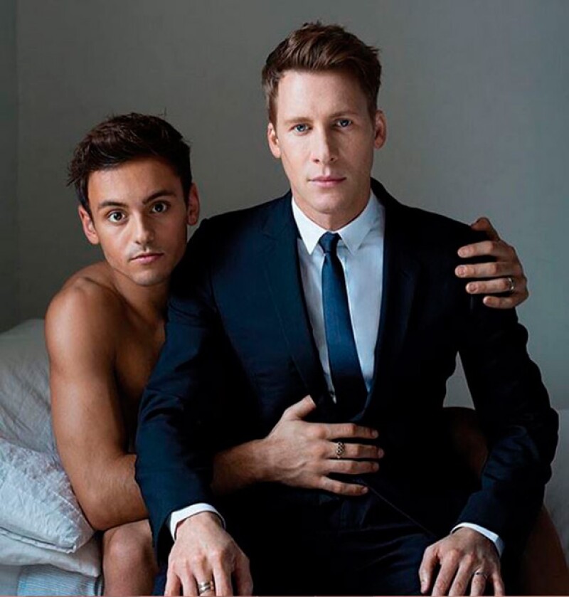 Dustin Lance Black criticó la imprecisión de Sam Smith y lo dejó en evidencia al asegurar que le envía mensajes a su prometido.