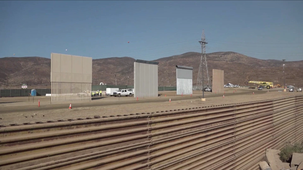 Así se ven los ocho prototipos del muro de Trump en la frontera con México
