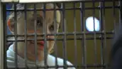 La presidenta vitalicia del SNTE tiene padecimientos crónicos por lo que fue trasladada del penal de Santa Martha Acatitla al de Tepepan donde cuentan las instalaciones para atenderla.