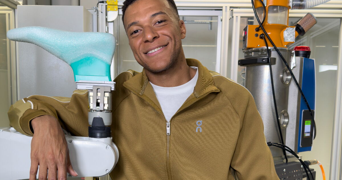MBAPPÉ SE UNE A MARCA SUIZA QUE NACIÓ CON MANGUERA