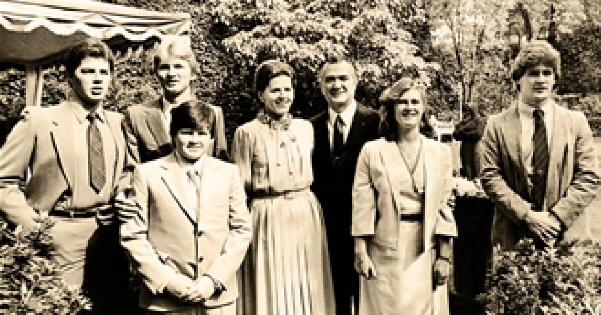 Los cinco hijos de Miguel de la Madrid