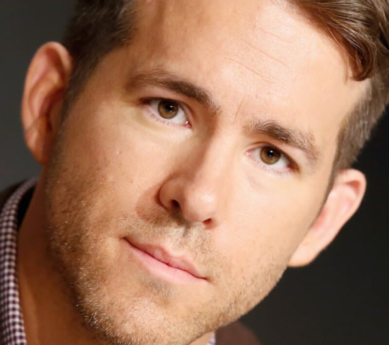 El guapo actor se sumó a la red social y obviamente no puede faltar en tu timeline. ¿No estás segura de seguirlo? Aquí las razones por las que lo debes de hacer.