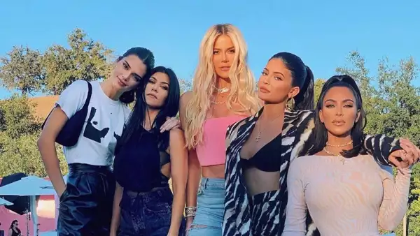 KARDASHIAN.jpg