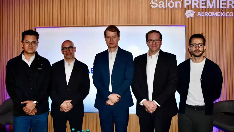 AM SALON PREMIER 001.jpg