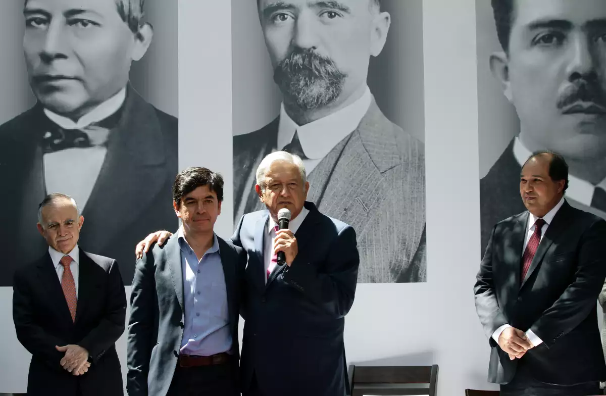 Presentan colaboradores de apoyo en la Presidencia