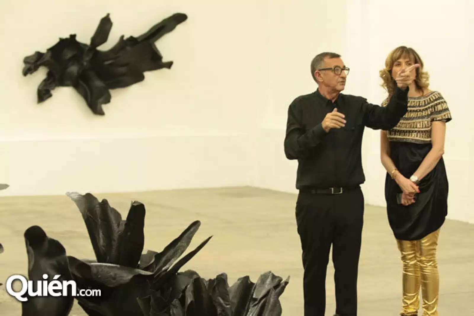 Luis Adelantado,Claudia Peña