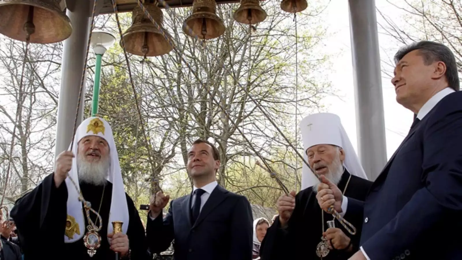 Chernóbil - 25 años - campanas