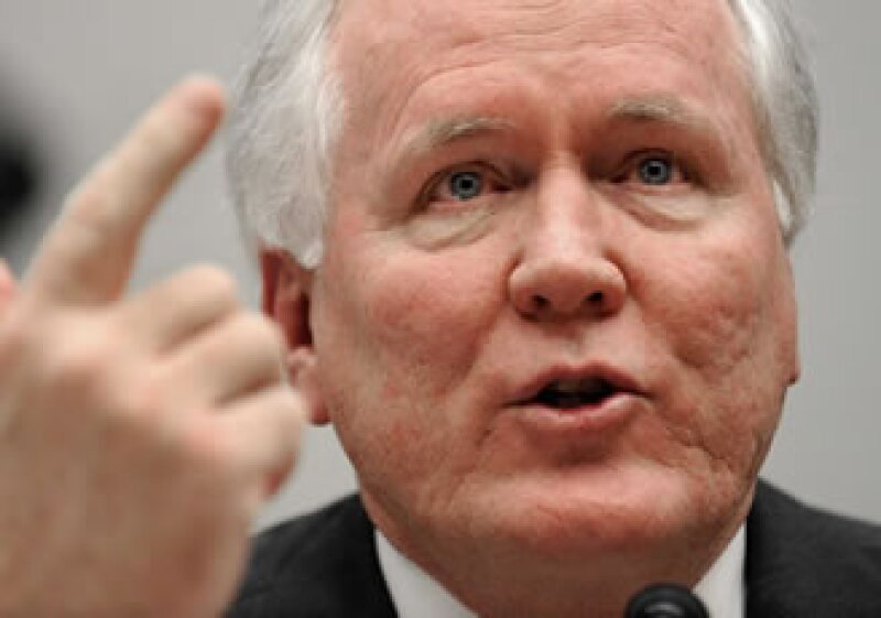 Edward Liddy, presidente ejecutivo de AIG, se reunió con los accionistas en su junta anual general. (Foto: AP)