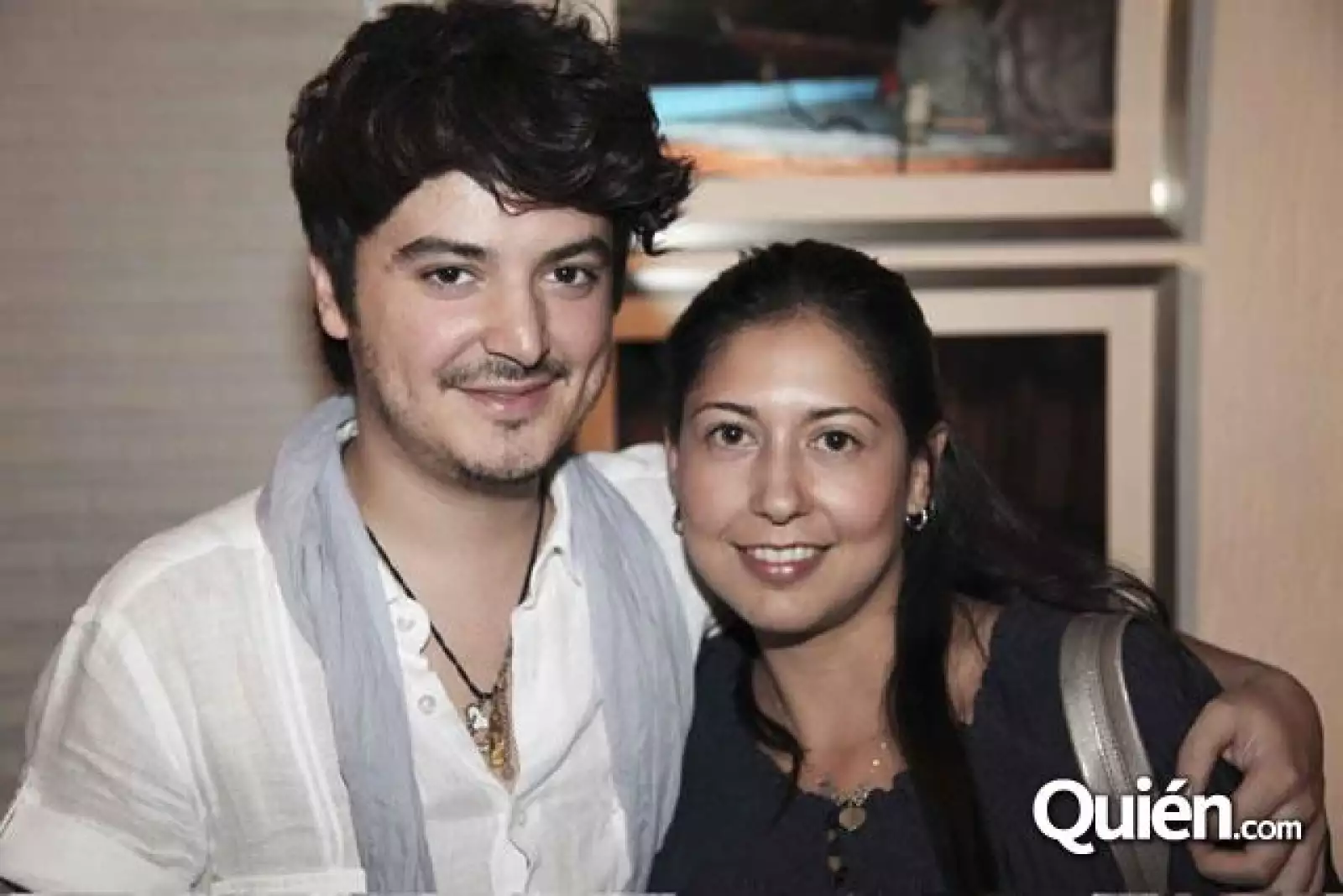 Exposición India Mística Poncho Plascencia y Mario Espina