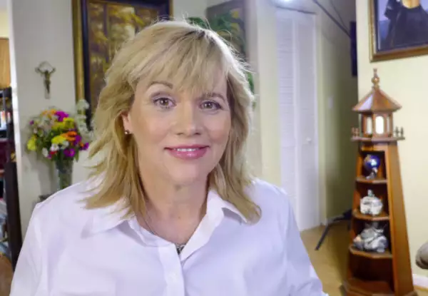Samantha Markle(1)