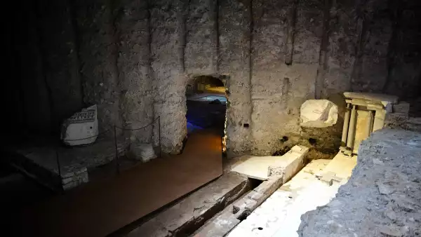 Domus Transitoria